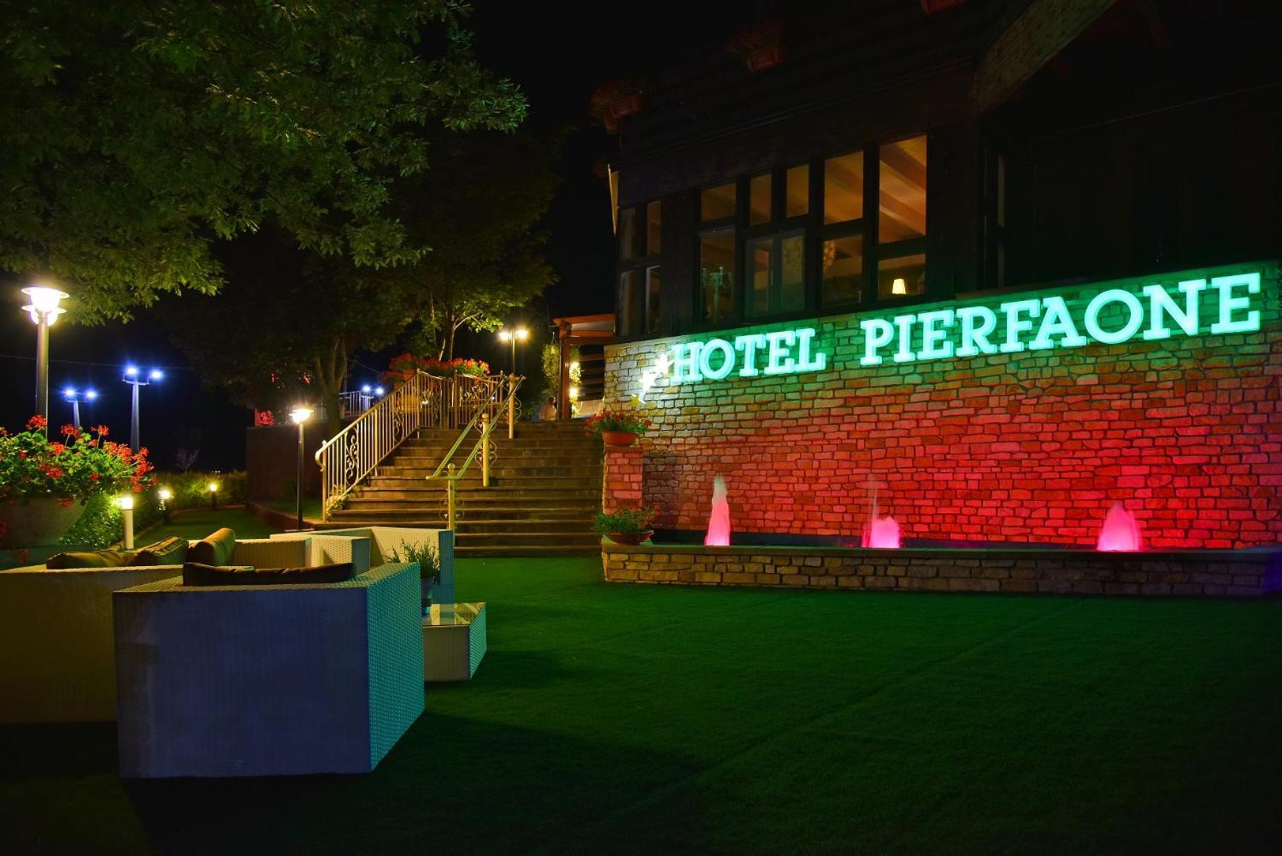 Hotel Pierfaone Abriola Kültér fotó
